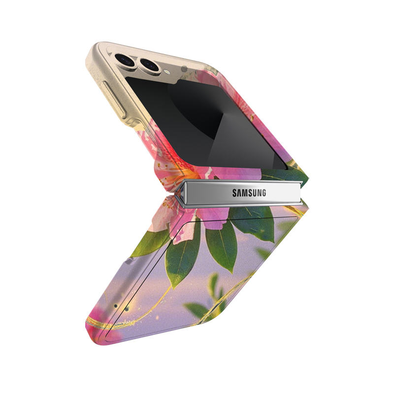 Samsung Galaxy Z Flip6 Case: für Zärtlichkeit und Schönheit – zarte Rhododendronblüten – Bild 2
