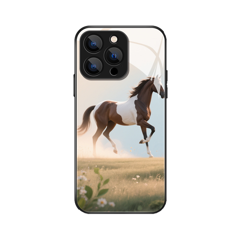 iPhone 13 Pro Max Hülle: Das kraftvolle Pferd - Ein Symbol der Freiheit und Stärke
