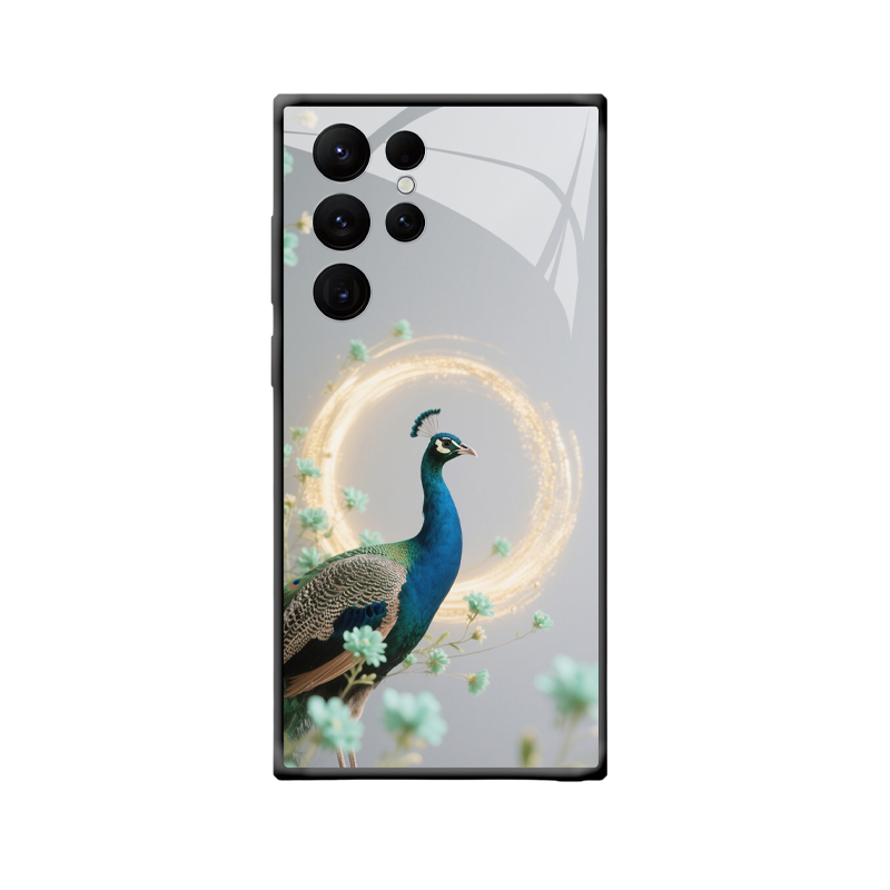 Harmonie & Schutz: Der Galaxy S24 Ultra Hülle Pfau in Farbe
