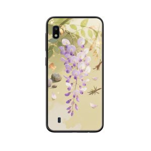 Stilvoller Schutz: Galaxy A10 Hülle mit Wisteria-Charme