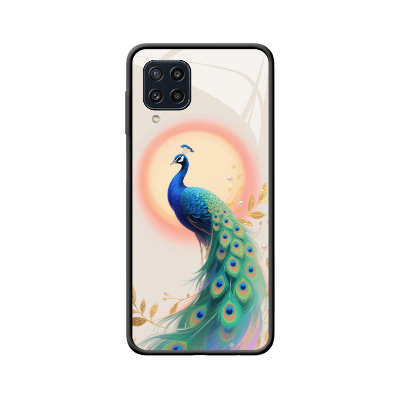 Galaxy M32 Hülle: Anmut und Pracht des Pfauentanzes