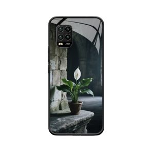 Zeitlose Eleganz: Xiaomi Mi 10 Lite Hoesje mit Spathiphyllum Schönheit
