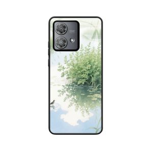 Lebendige Feuchtgebiete: Motorola Edge 40 Neo und Beifuß im Naturbild